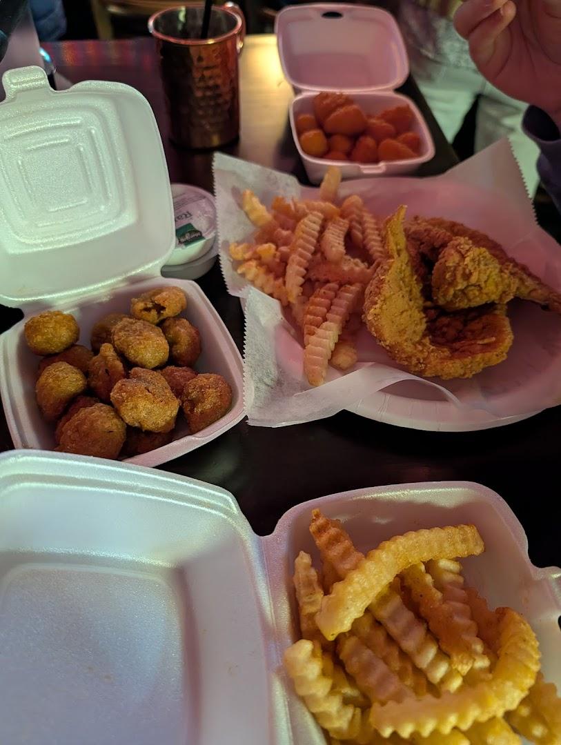 Fattys Cheese Steaks n Wingz